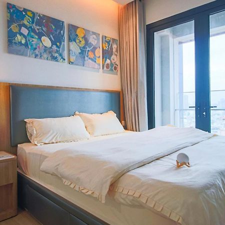 Lusso Suites - D1Mension & Zenity Residence, Sg'S Heart Хошимин Екстериор снимка