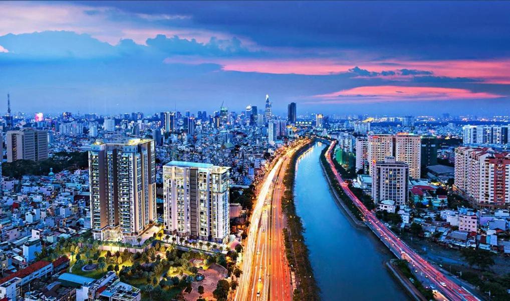 Lusso Suites - D1Mension & Zenity Residence, Sg'S Heart Хошимин Екстериор снимка