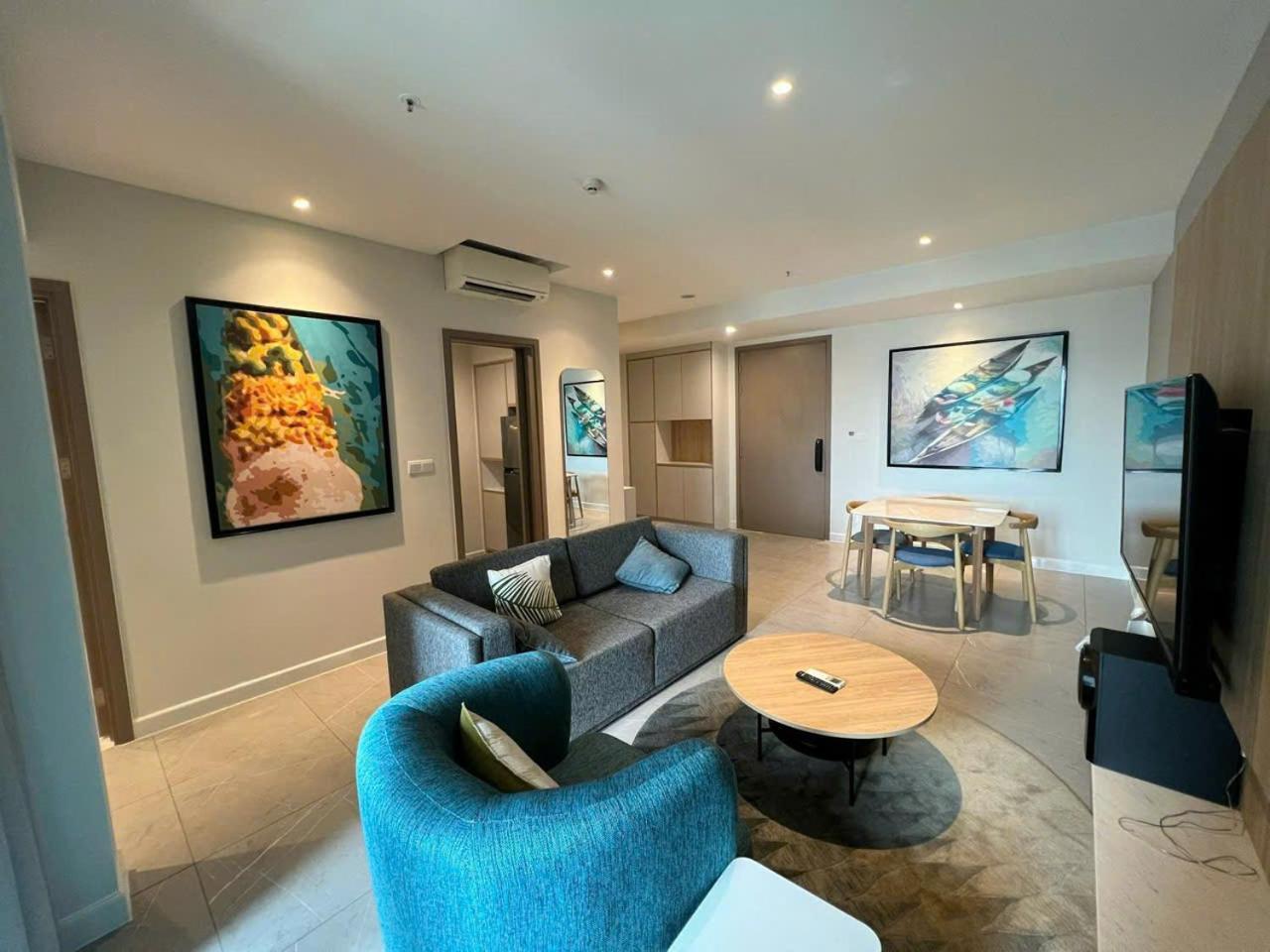 Lusso Suites - D1Mension & Zenity Residence, Sg'S Heart Хошимин Екстериор снимка