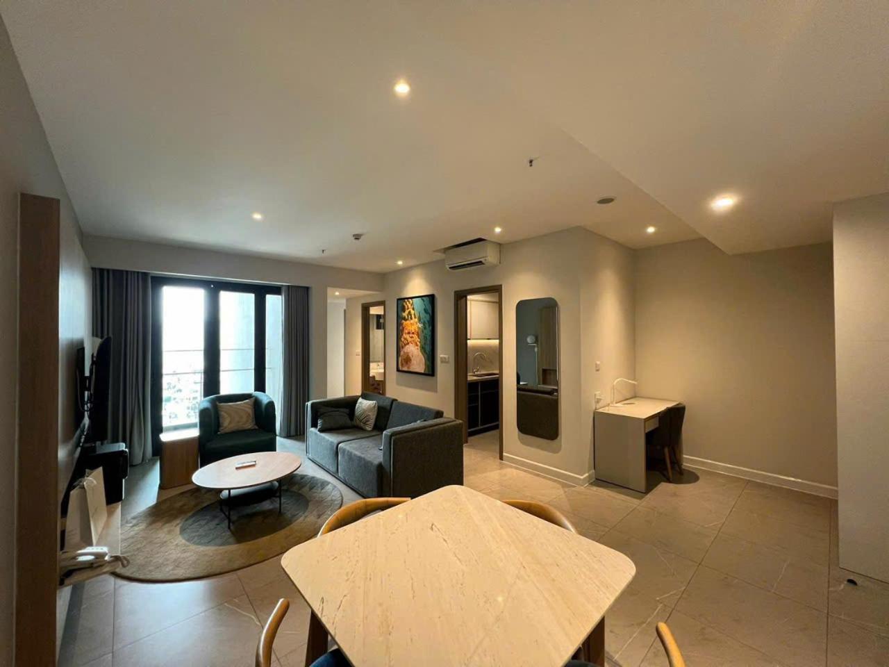 Lusso Suites - D1Mension & Zenity Residence, Sg'S Heart Хошимин Екстериор снимка